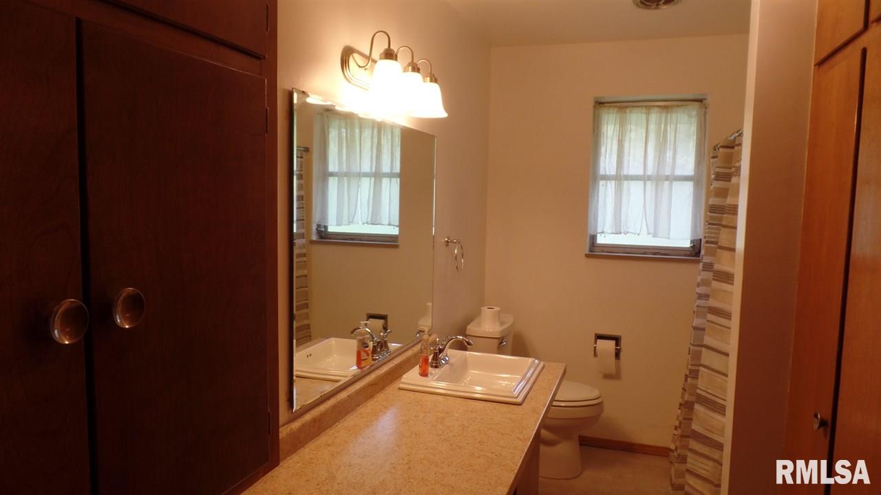 1930 East Truitt Road Chillicothe, IL 61523 - Photo 8 of 20 Gallery Image 8