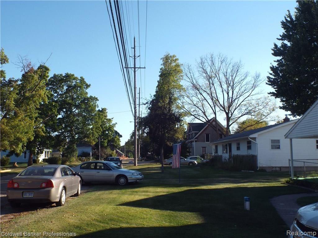 265 North St John Road Highland, MI 48357 - Photo 33 of 42 DSCF4076.JPG