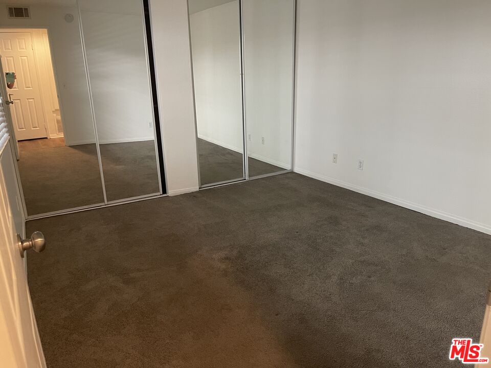 5530 Owensmouth Avenue, Unit 223 Woodland Hills, CA 91367 - Photo 14 of 21 a view of an empty room