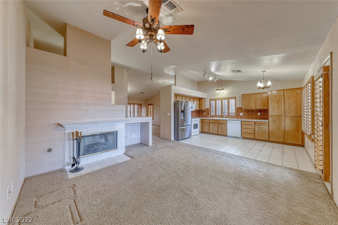 725 Arrowhead Trail Henderson, NV 89002 - Photo 18 of 39