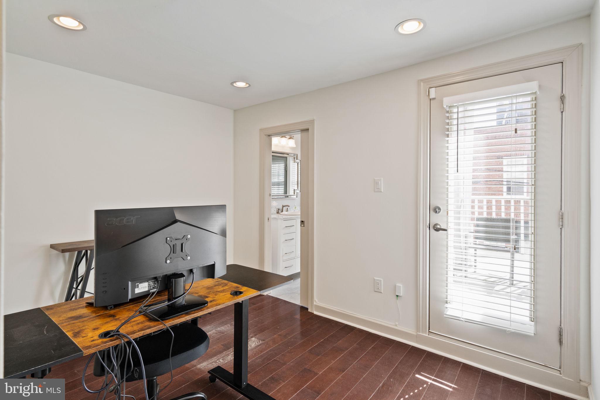 710 Clymer Street Philadelphia, PA 19147 - Photo 12 of 33