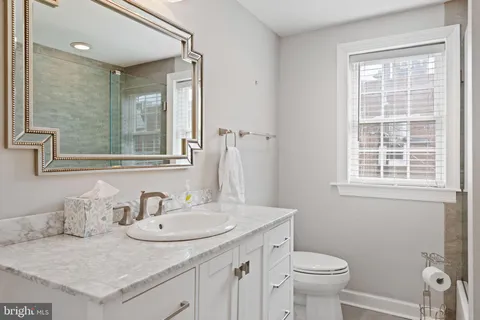 $3,750 | 710 Clymer Street, Philadelphia, PA 19147