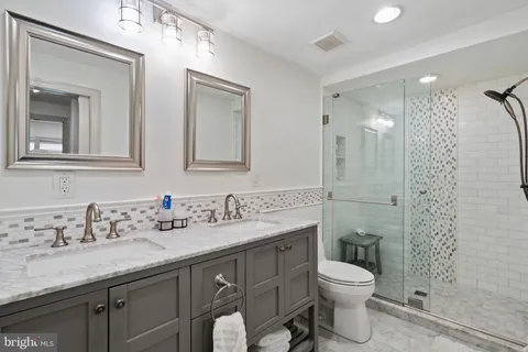 $3,750 | 710 Clymer Street, Philadelphia, PA 19147