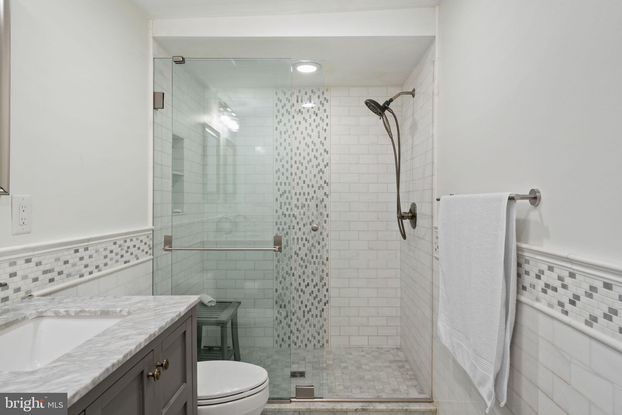 710 Clymer Street Philadelphia, PA 19147 - Photo 21 of 33