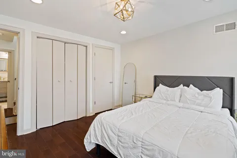 $3,750 | 710 Clymer Street, Philadelphia, PA 19147