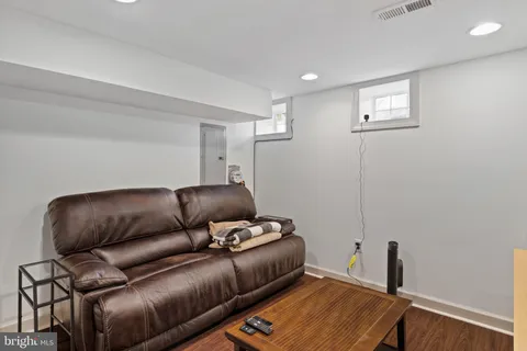 $3,750 | 710 Clymer Street, Philadelphia, PA 19147