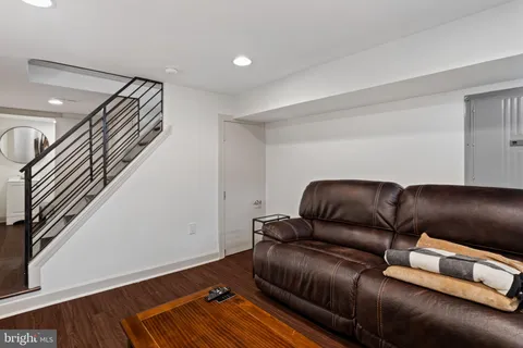 $3,750 | 710 Clymer Street, Philadelphia, PA 19147