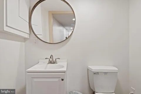 $3,750 | 710 Clymer Street, Philadelphia, PA 19147