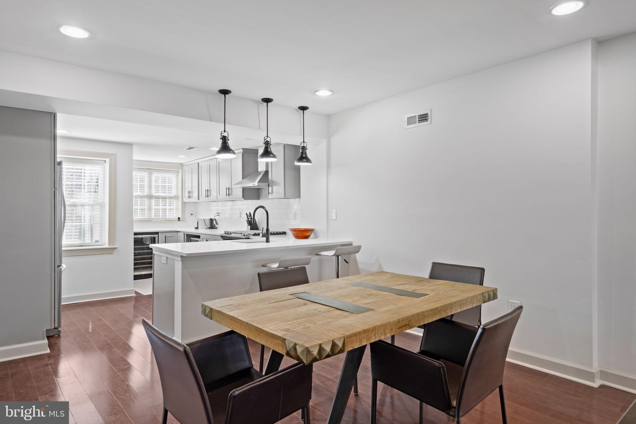 710 Clymer Street Philadelphia, PA 19147 - Photo 5 of 33