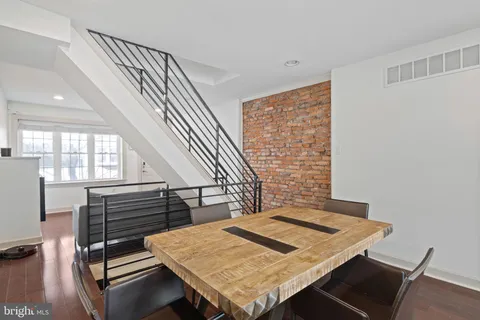$3,750 | 710 Clymer Street, Philadelphia, PA 19147