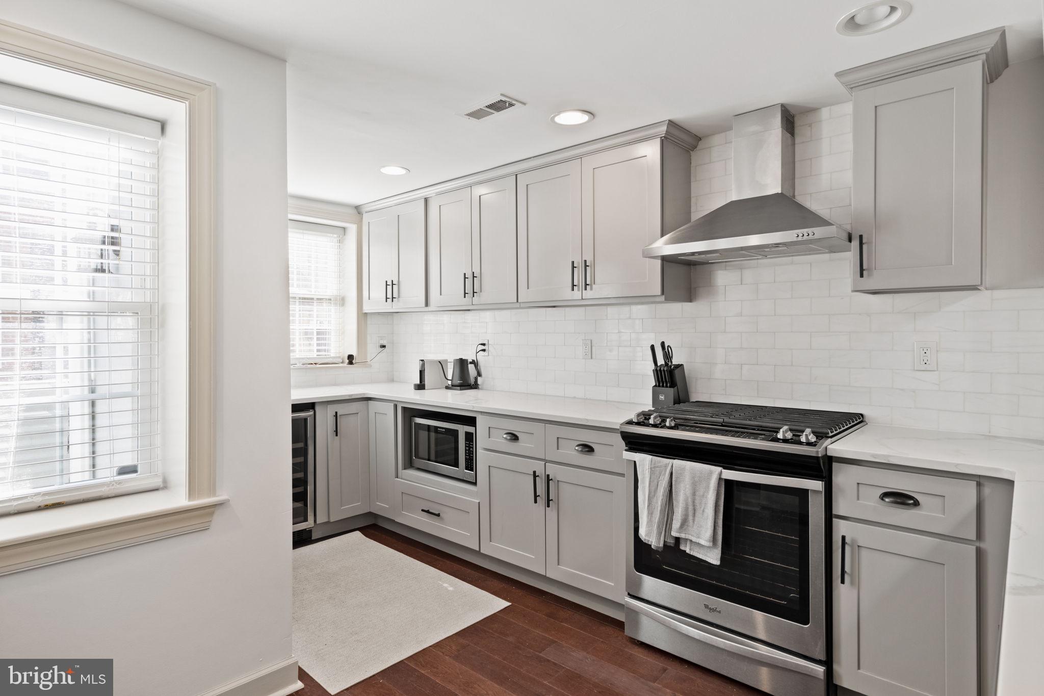 710 Clymer Street Philadelphia, PA 19147 - Photo 7 of 33