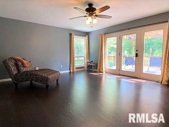 5820 Iron Bridge Road Springfield, IL 62711 - Photo 17 of 38