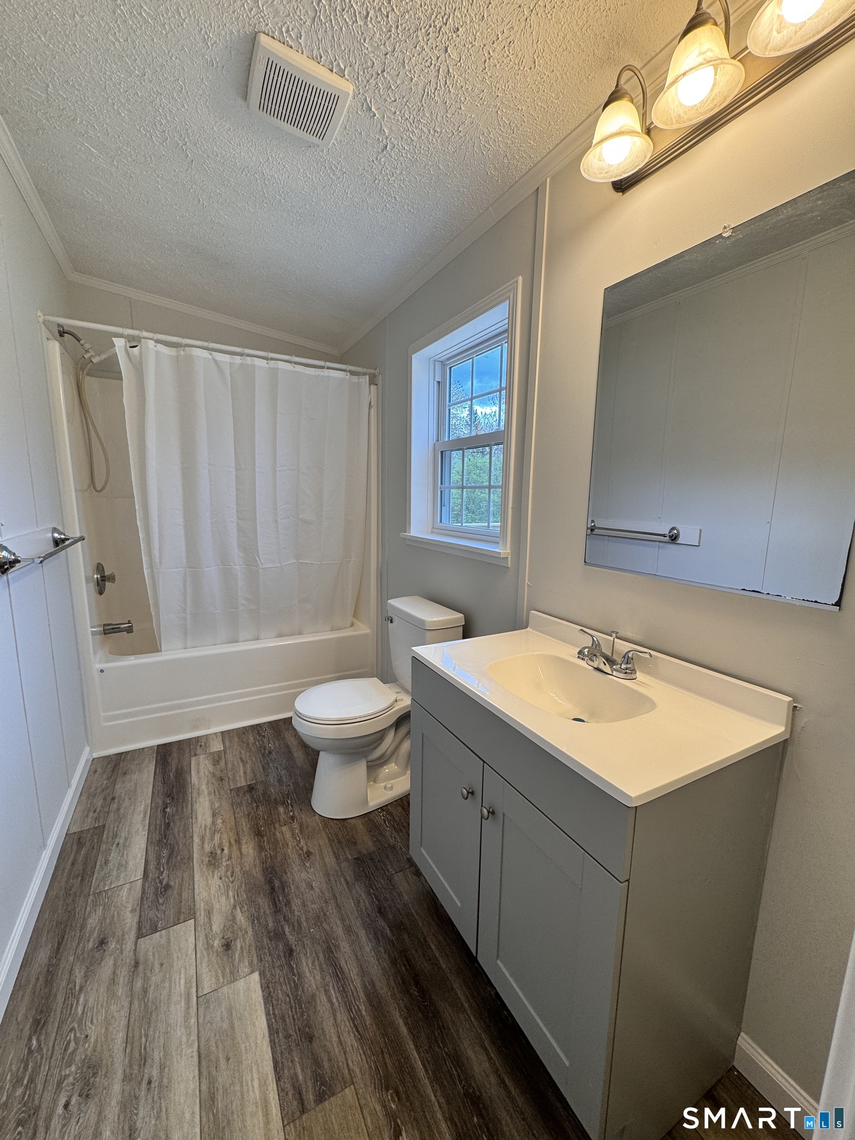 14 Skylark Road Colchester, CT 06415 - Photo 8 of 15