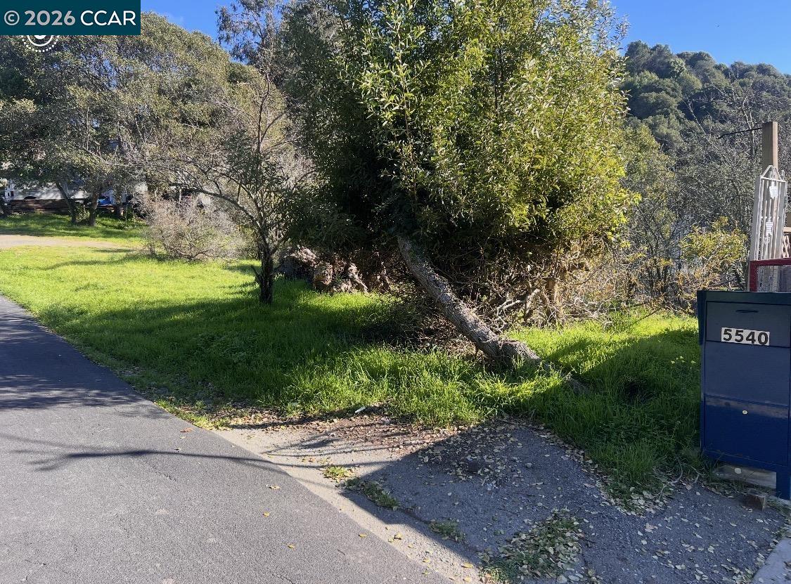 Sobrante Avenue El Sobrante, CA 94803 - Photo 9 of 10