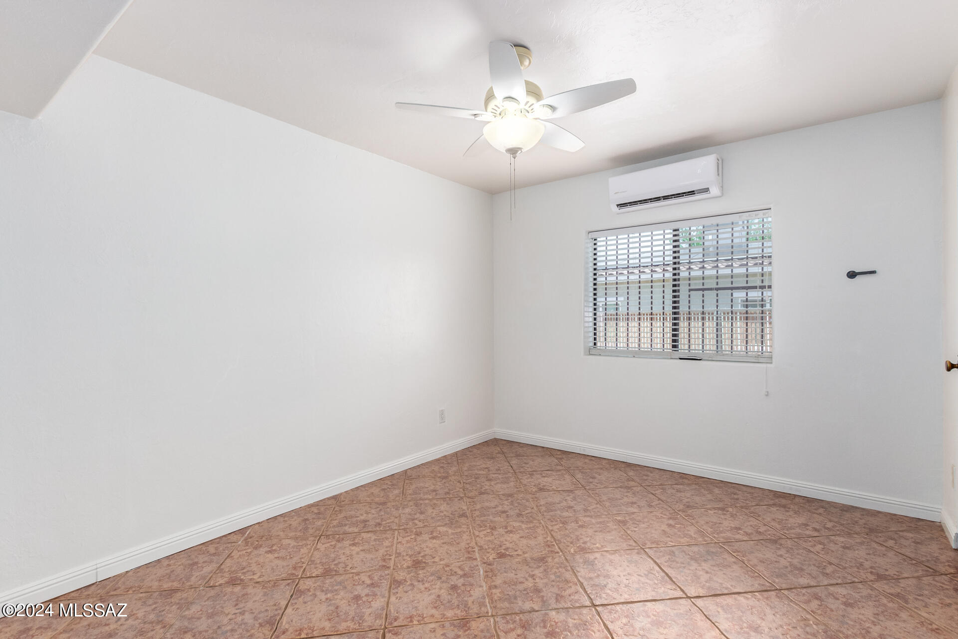 25 East Mohave Road Tucson, AZ 85705 - Photo 15 of 28 Gallery Image 15