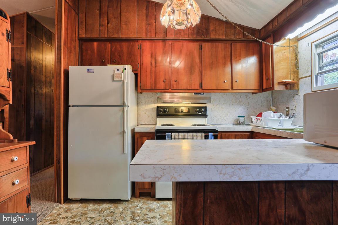 5 East Miller Road New Providence, PA 17560 - Photo 11 of 23