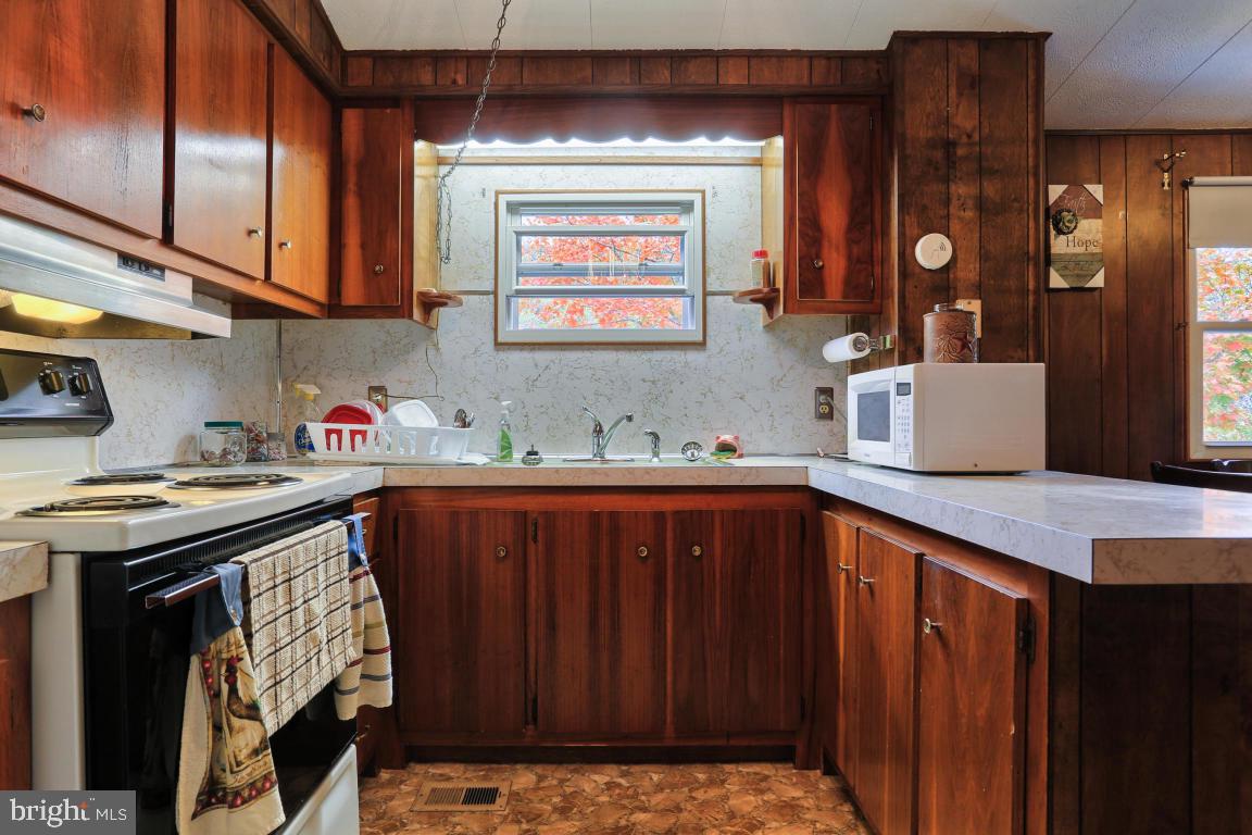 5 East Miller Road New Providence, PA 17560 - Photo 12 of 23