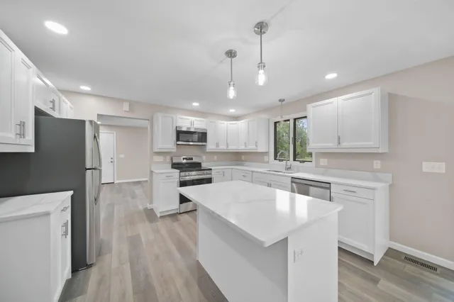 $425,000 | 8563 McCain Road, Parma, MI 49269