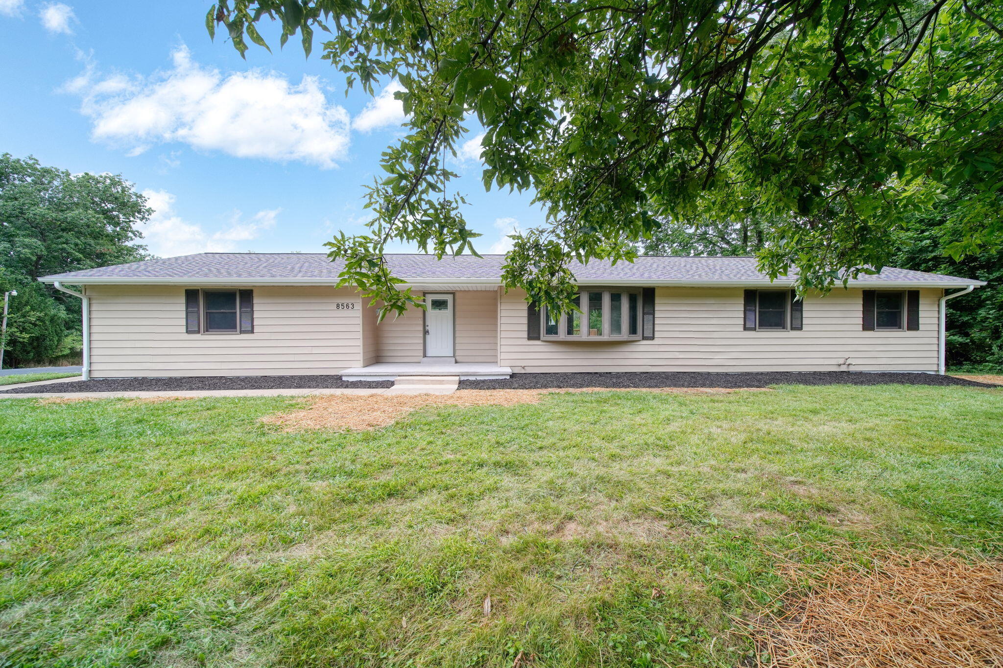 8563 McCain Road Parma, MI 49269 - Photo 2 of 59 3-web-or-mls-DSC07030_HDR