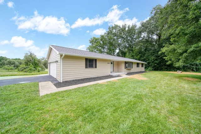 $425,000 | 8563 McCain Road, Parma, MI 49269