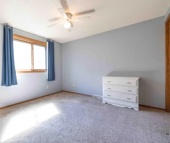 $480,000 | N6236 Willow Glen Road, Concord, WI 53066