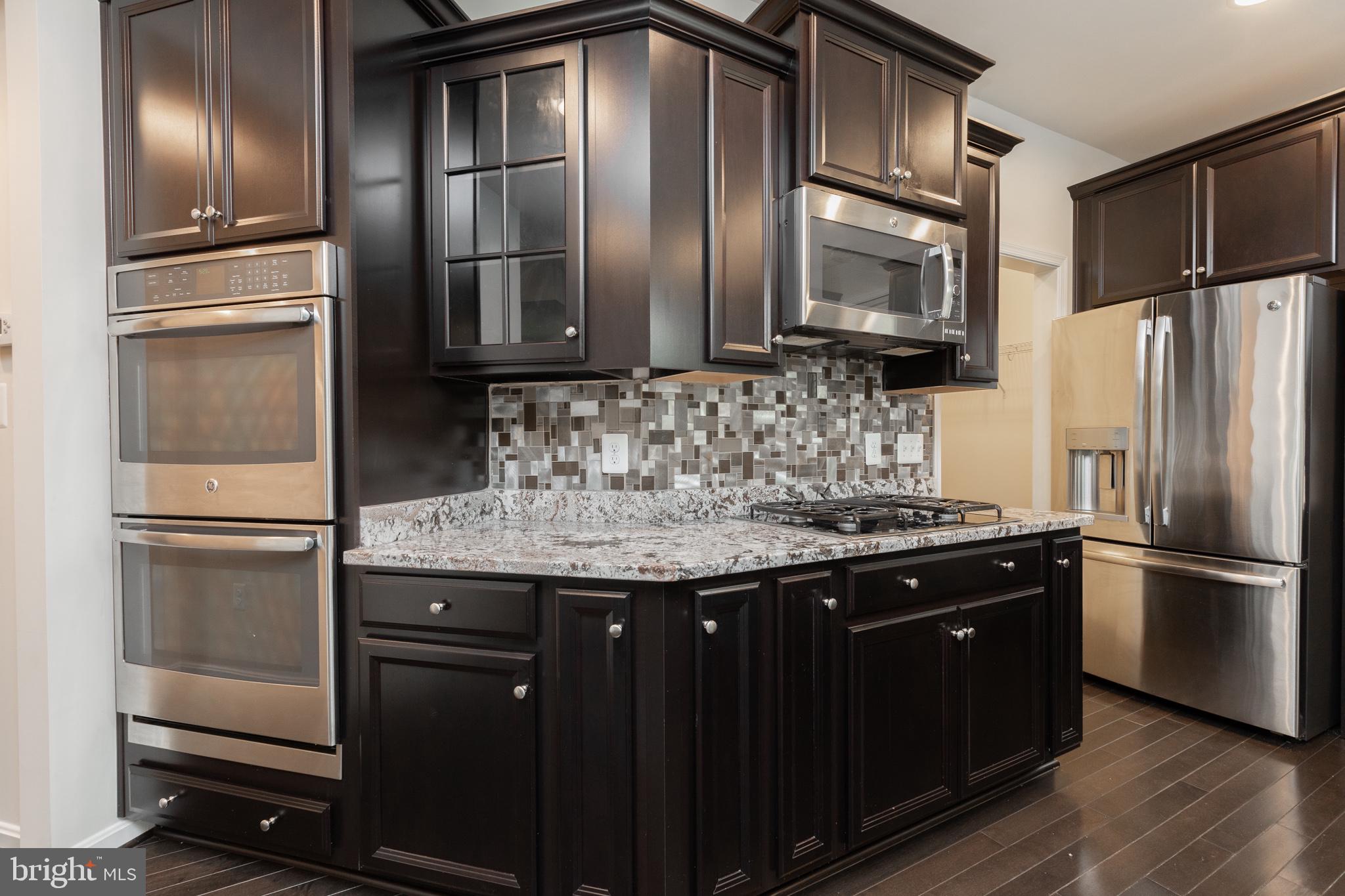 8105 Ridgely Loop Severn, MD 21144 - Photo 18 of 53 Kitchen