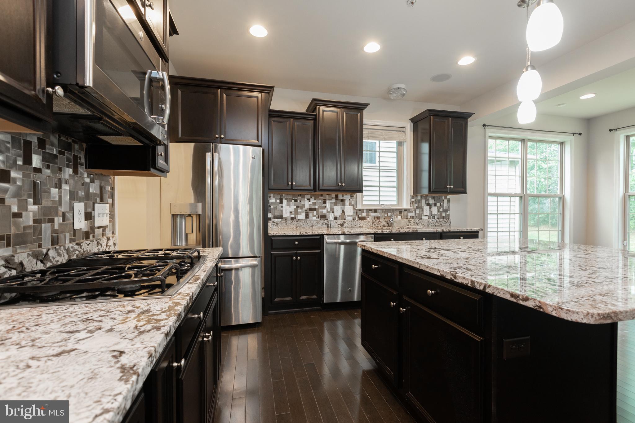 8105 Ridgely Loop Severn, MD 21144 - Photo 19 of 53 Kitchen