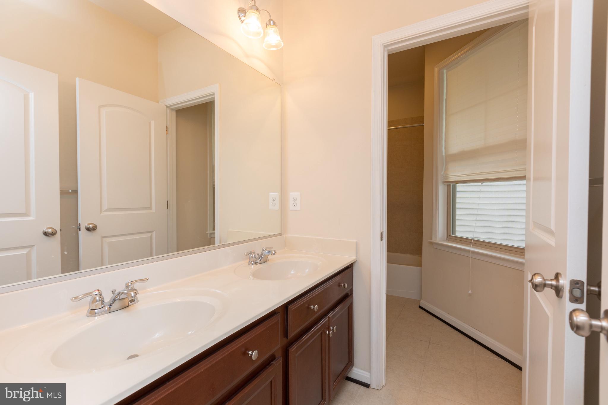 8105 Ridgely Loop Severn, MD 21144 - Photo 37 of 53 Gallery Image 37