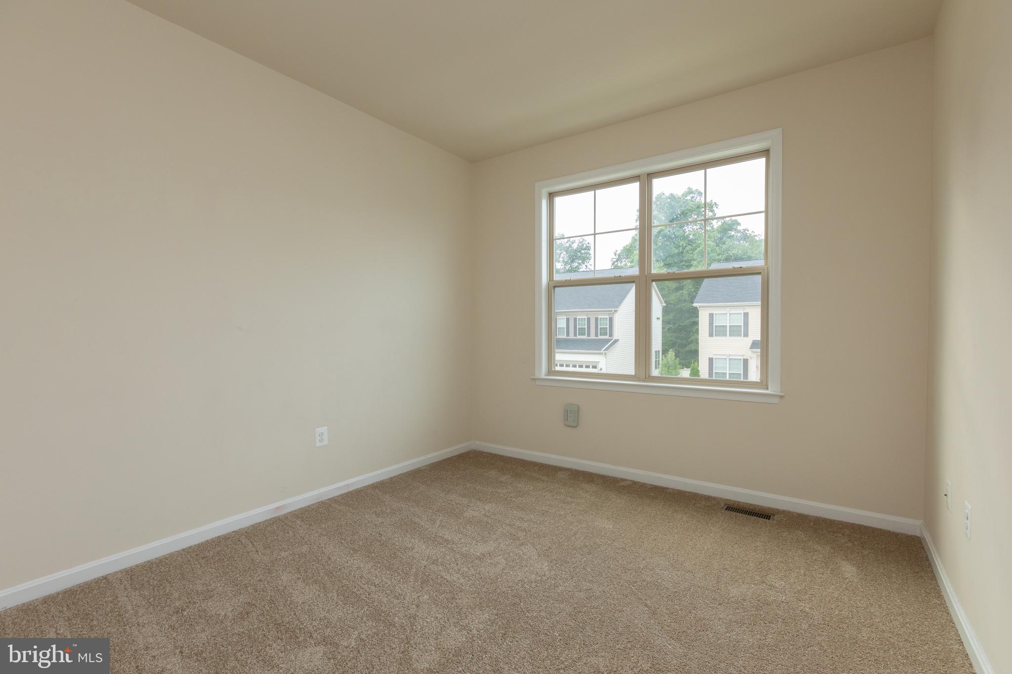 8105 Ridgely Loop Severn, MD 21144 - Photo 39 of 53 Gallery Image 39