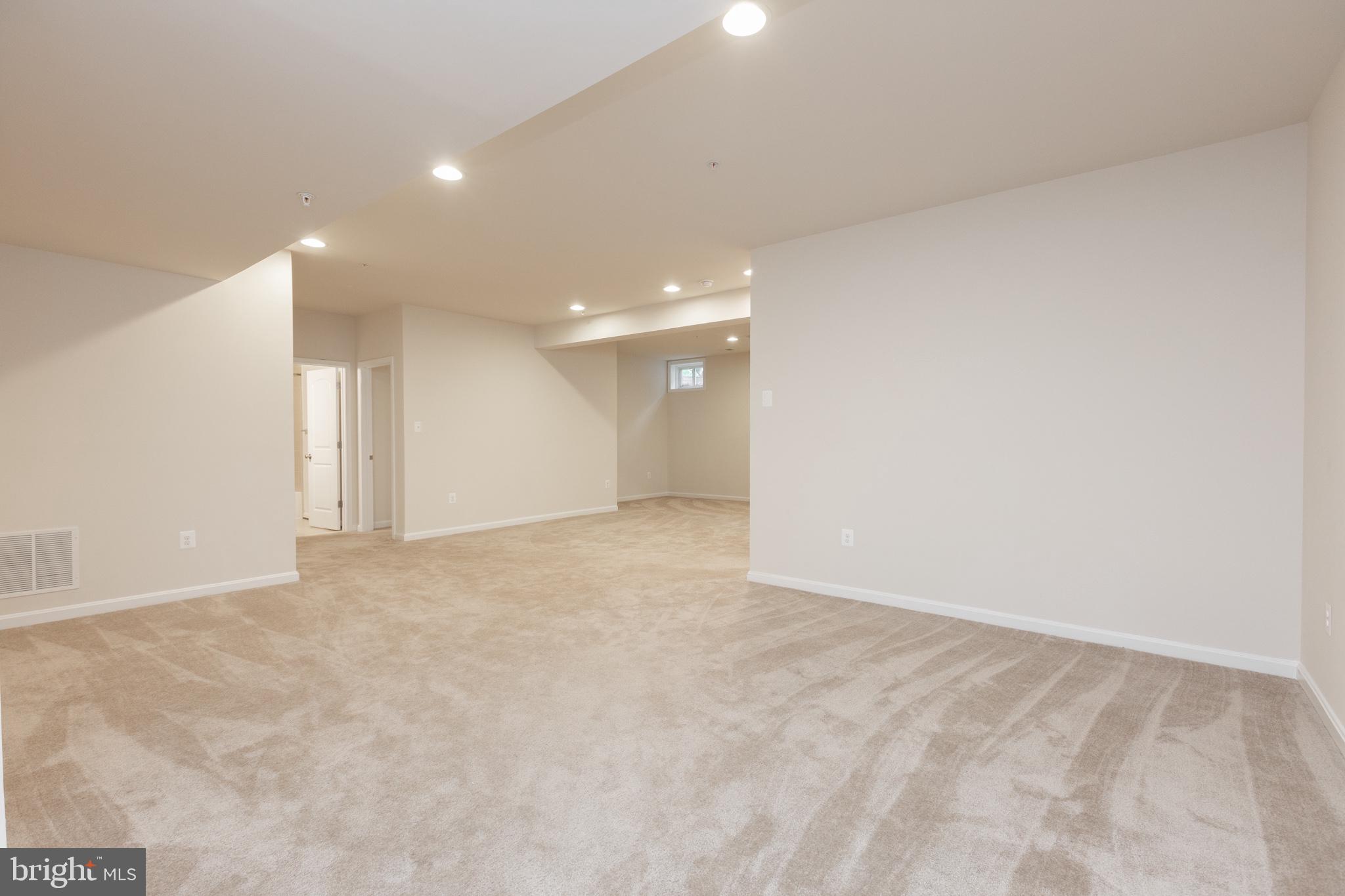 8105 Ridgely Loop Severn, MD 21144 - Photo 48 of 53 Gallery Image 48