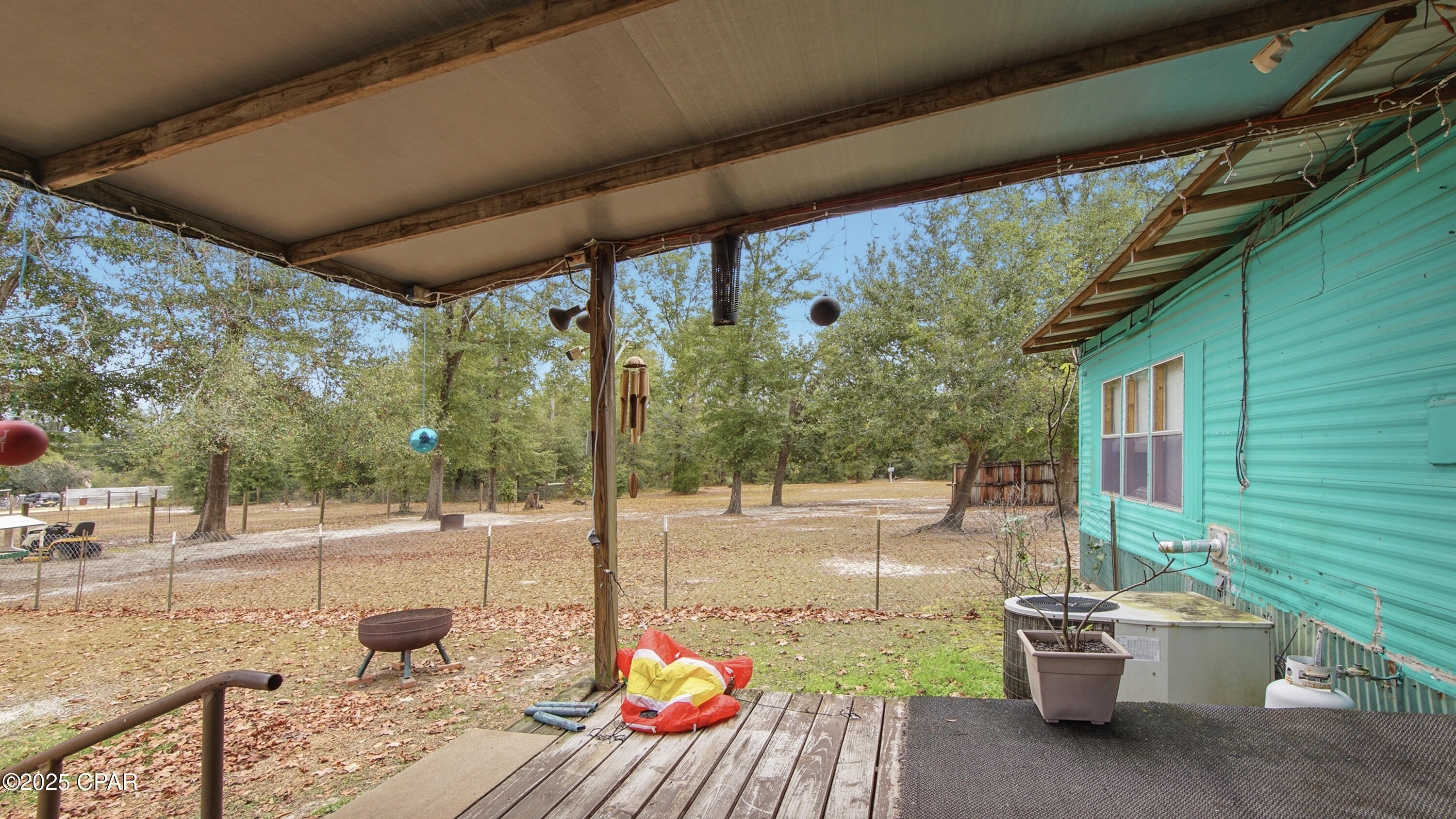 12213 Glenwood Road Fountain, FL 32438 - Photo 23 of 30