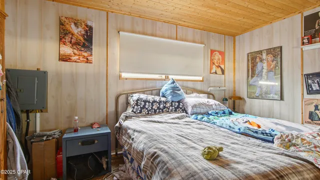 $65,000 | 12213 Glenwood Road, Fountain, FL 32438