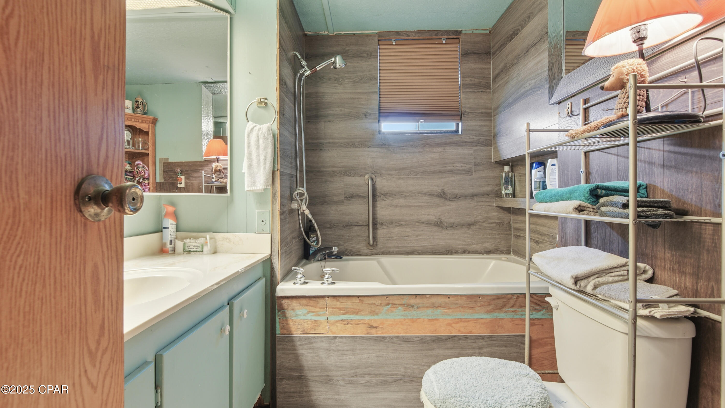 12213 Glenwood Road Fountain, FL 32438 - Photo 10 of 30