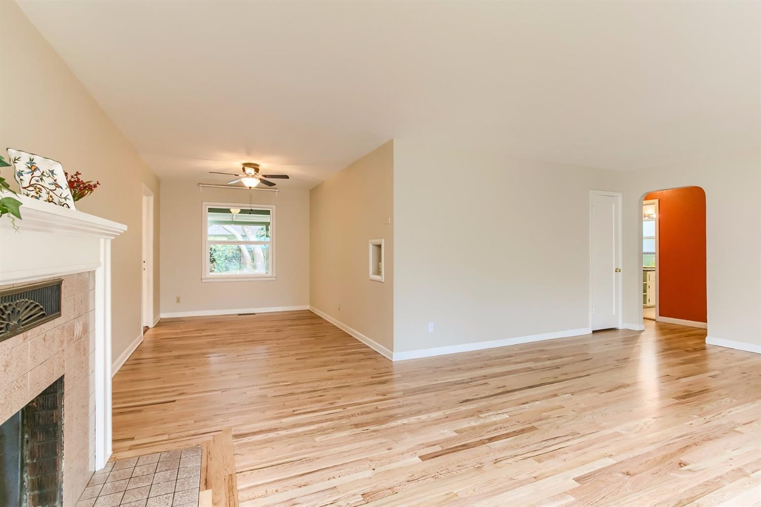 2216 Ruhl Way Medford, OR 97504 - Photo 9 of 32 Additional Photo