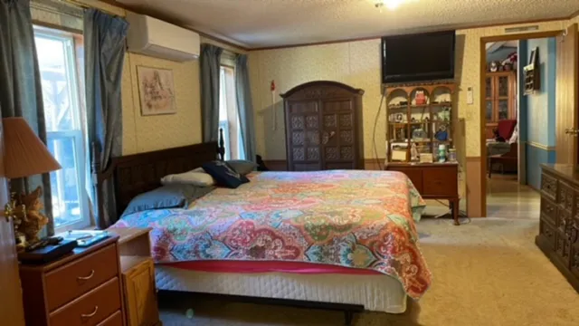 $219,900 | 1535 Killdeer Road, Howard, KS 67349