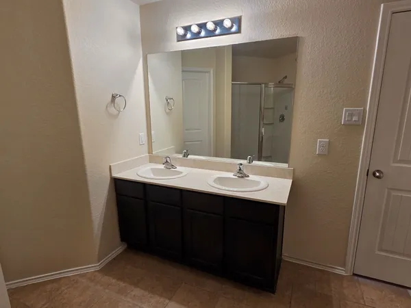 $2,195 | 19115 Shire Horse Boulevard, Porter, TX 77365