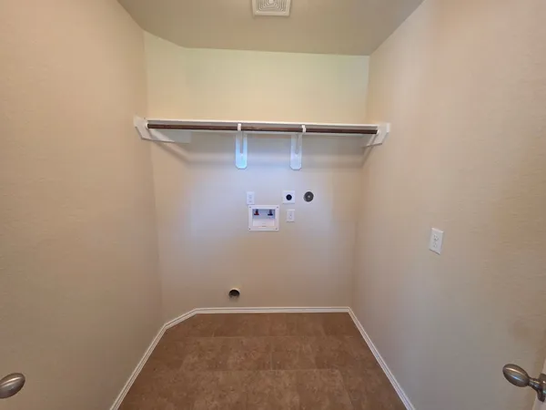 $2,195 | 19115 Shire Horse Boulevard, Porter, TX 77365