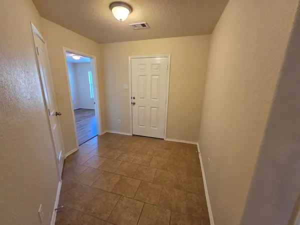 $2,195 | 19115 Shire Horse Boulevard, Porter, TX 77365