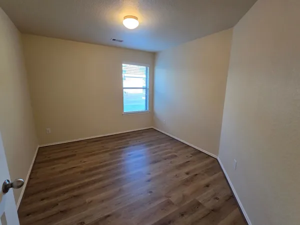 $2,195 | 19115 Shire Horse Boulevard, Porter, TX 77365