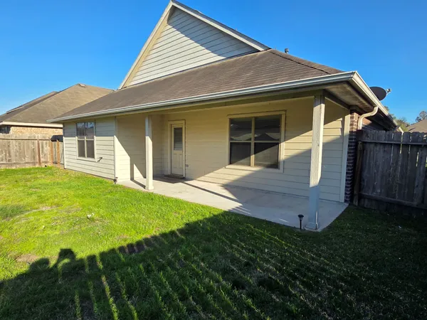 $2,195 | 19115 Shire Horse Boulevard, Porter, TX 77365