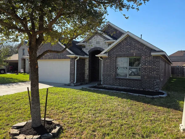 $2,195 | 19115 Shire Horse Boulevard, Porter, TX 77365