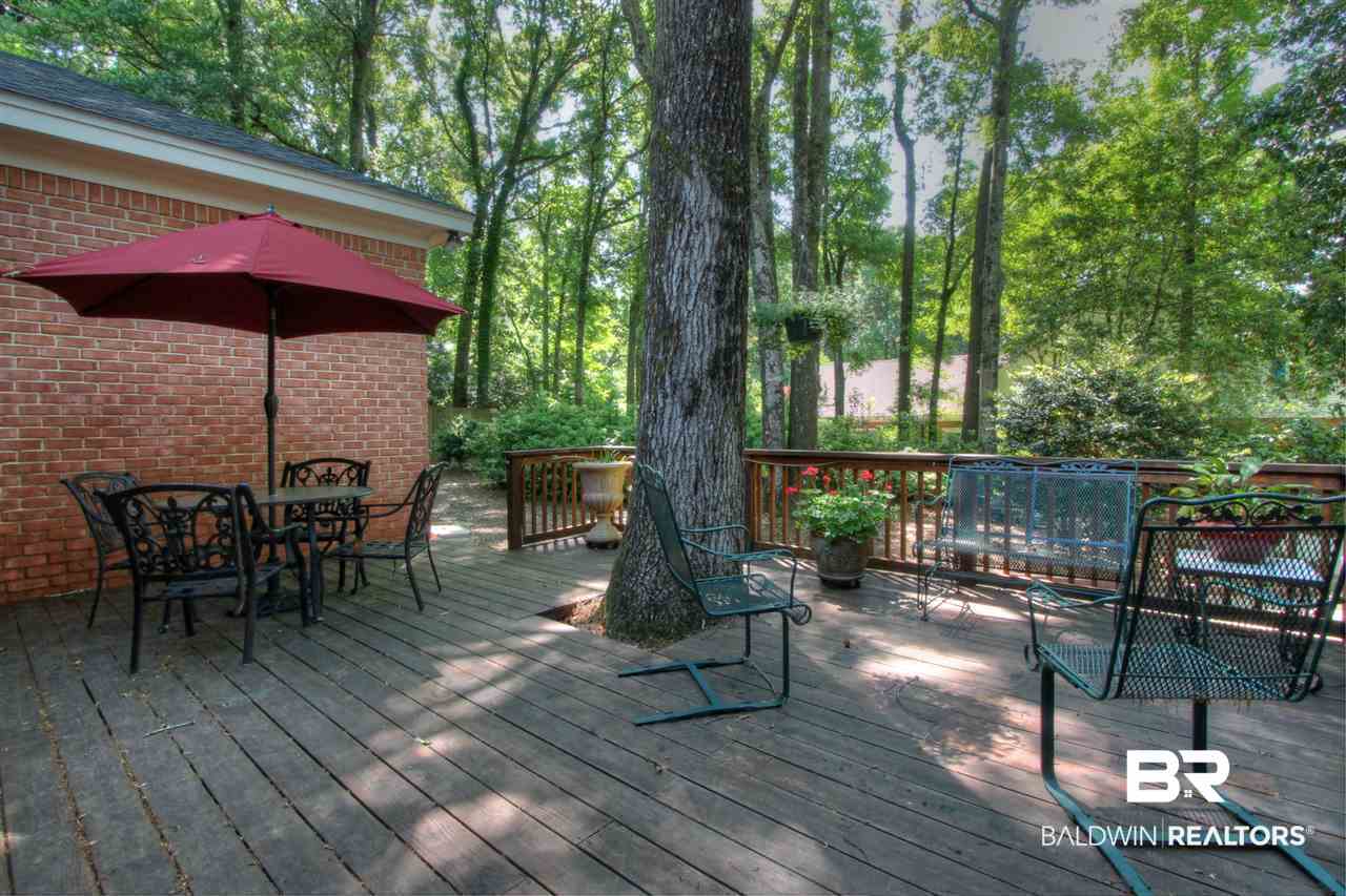 301 Potters Mills Road Daphne, AL 36526 - Photo 19 of 32 Back Deck