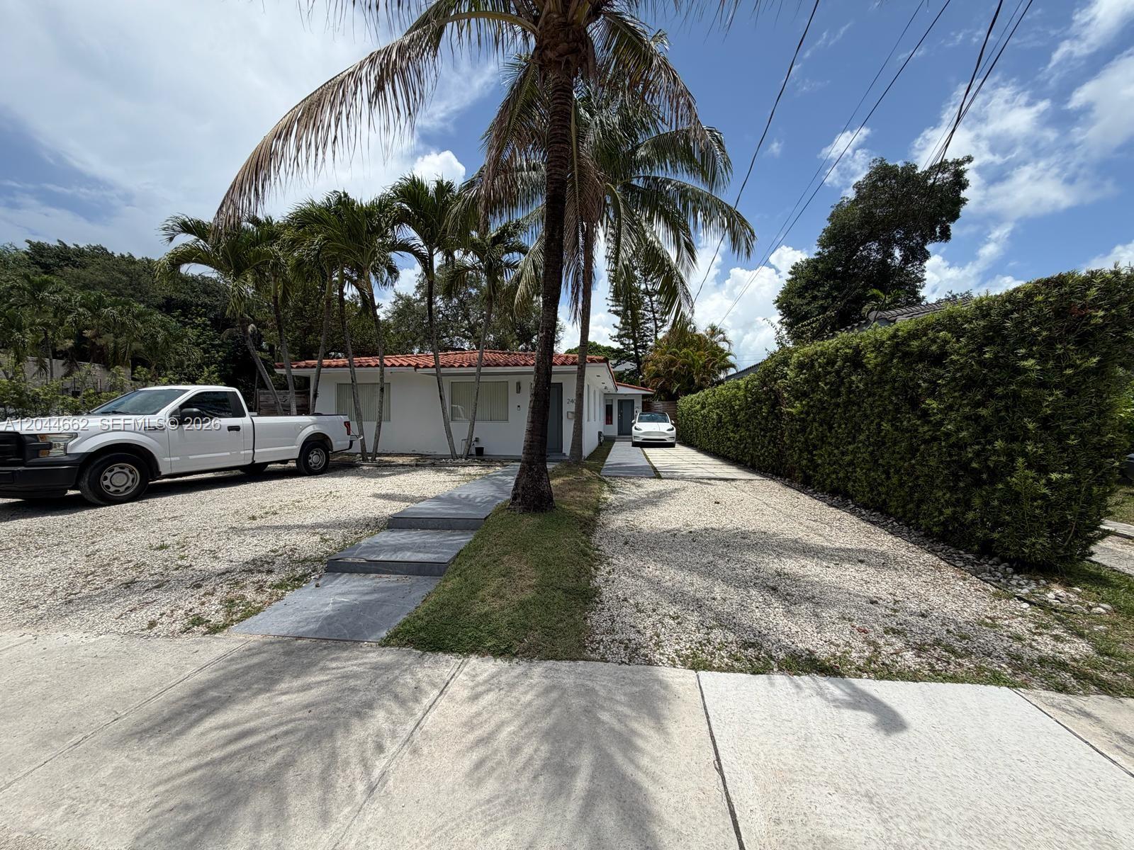 2401 Southwest 16th Court Miami, FL 33145 - Photo 37 of 41