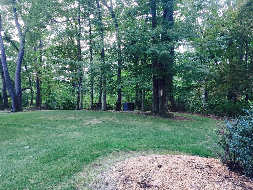 1015 Old State Road New Castle, PA 16101 - Photo 2 of 19