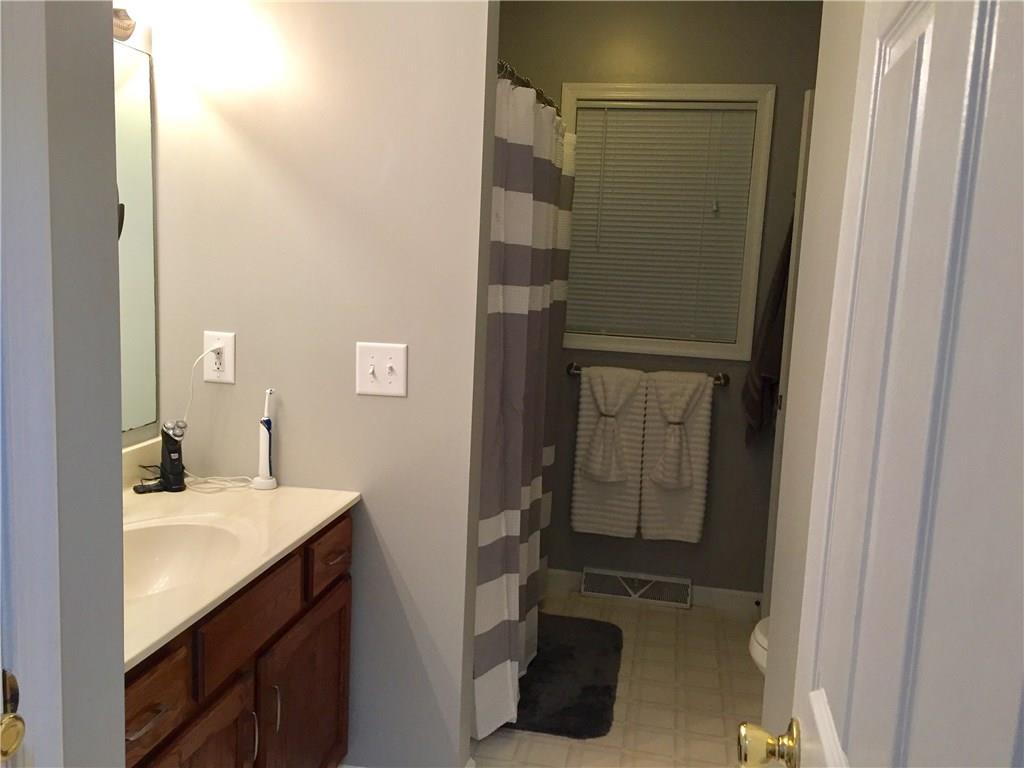 1015 Old State Road New Castle, PA 16101 - Photo 12 of 19