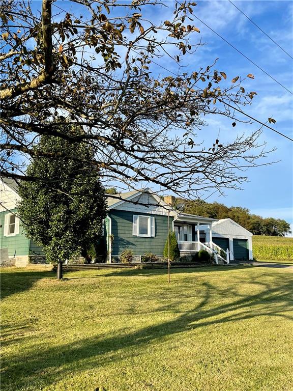 1274 Blackfield Road Garrett, PA 15542 - Photo 3 of 22