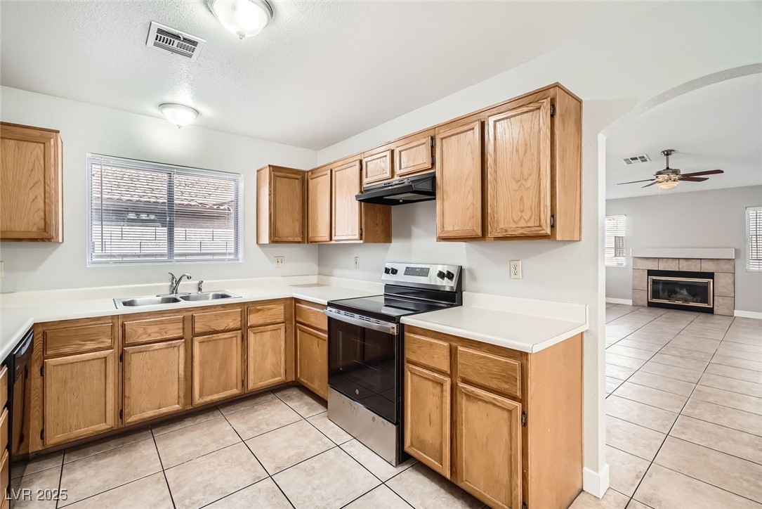 239 Eugene Way Henderson, NV 89015 - Photo 11 of 29