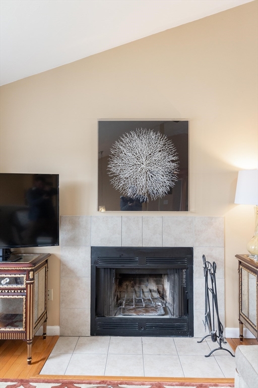 93 Kenberma Road Worcester, MA 01604 - Photo 11 of 27 Gallery Image 11