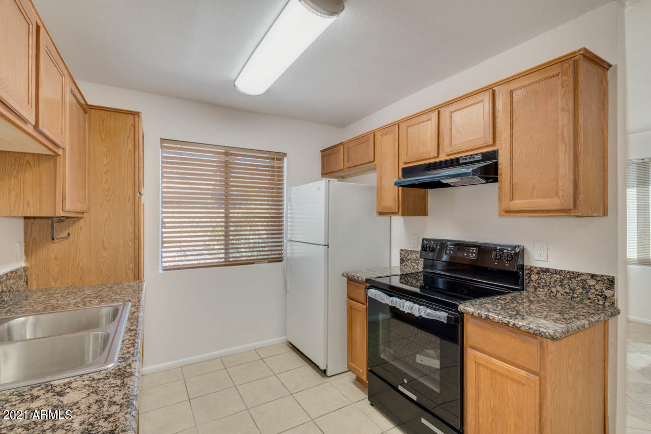 3511 East Baseline Road, Unit 1150 Phoenix, AZ 85042 - Photo 11 of 27 08-Baseline