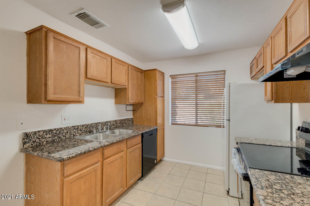 3511 East Baseline Road, Unit 1150 Phoenix, AZ 85042 - Photo 10 of 27 07-Baseline